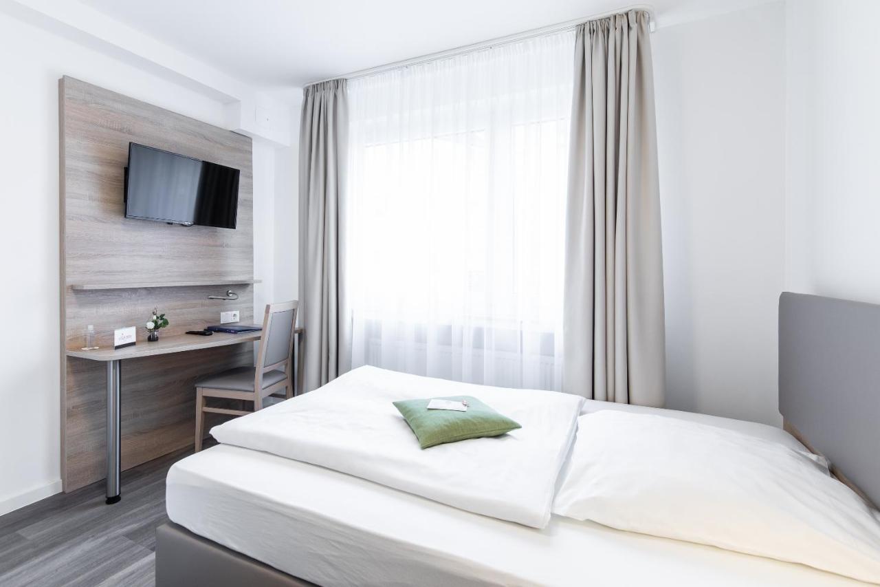 Koeln 2020 Hotel Buitenkant foto